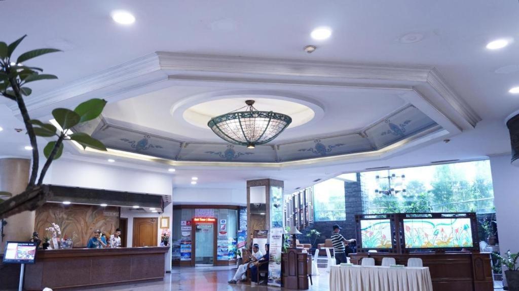 Kedaton Hotel Bandung Zewnętrze zdjęcie