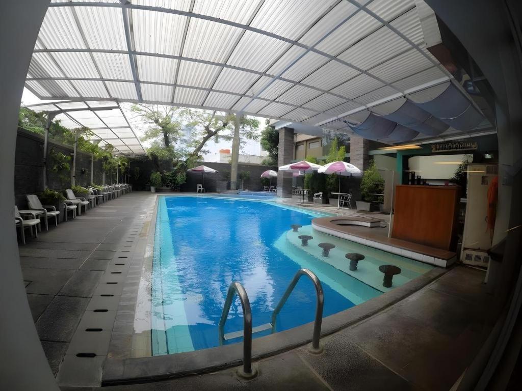 Kedaton Hotel Bandung Zewnętrze zdjęcie