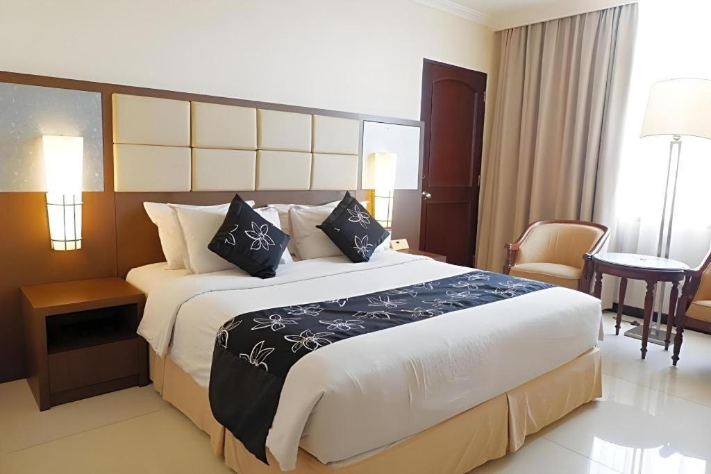 Kedaton Hotel Bandung Zewnętrze zdjęcie