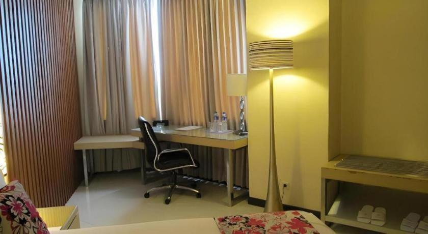 Kedaton Hotel Bandung Zewnętrze zdjęcie